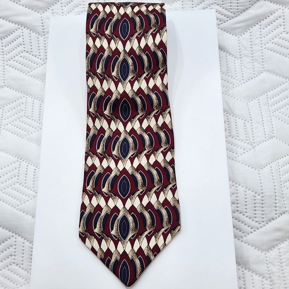 New Haven Neckwear Necktie Mens Silk 56" Blue,Brown, Maroon,Geometric Patterned